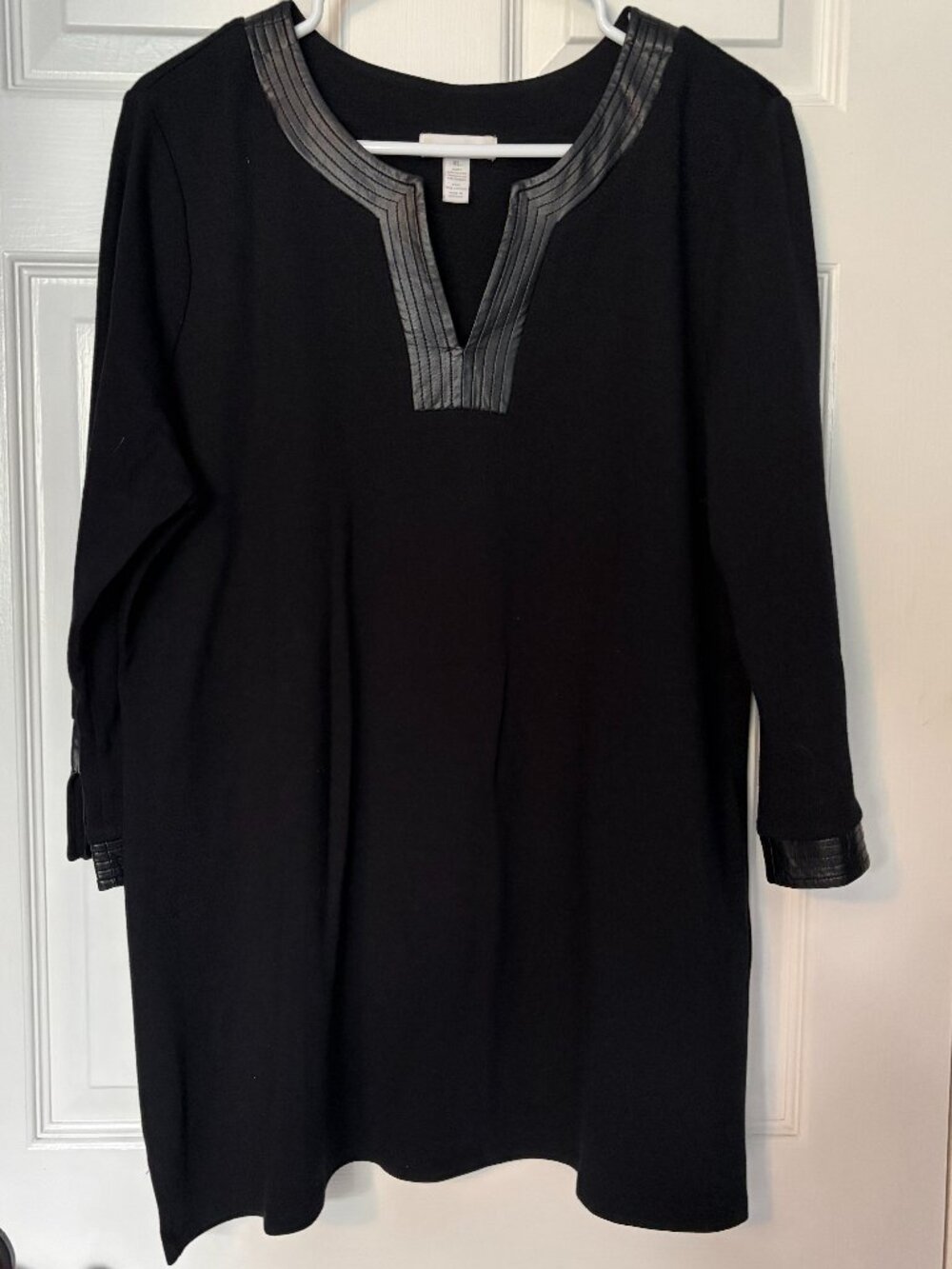 Charter Club Long Shirt Women’s Large Black With Faux Leather 3/4 Sleeve VNeck